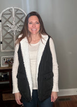 Load image into Gallery viewer, Fleece Lined Quilted Reversible Vest
