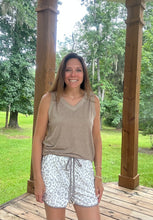 Load image into Gallery viewer, Gina shorts
