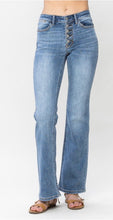 Load image into Gallery viewer, Judy Blue Vintage Button Fly Bootcut Jeans
