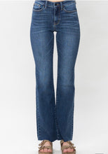 Load image into Gallery viewer, Mid Rise Harsh Contrast Wash &amp; Cut Hem Bootcut
