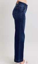 Load image into Gallery viewer, Judy Blue Wide leg jeans
