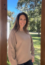 Load image into Gallery viewer, Scottie top
